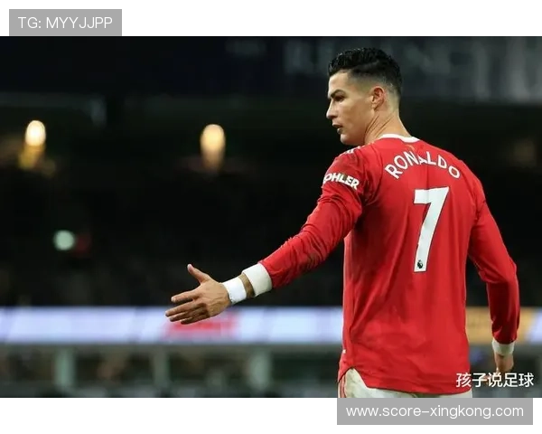 全球十大足球巨星的女友盘点揭晓她们背后的风采与生活