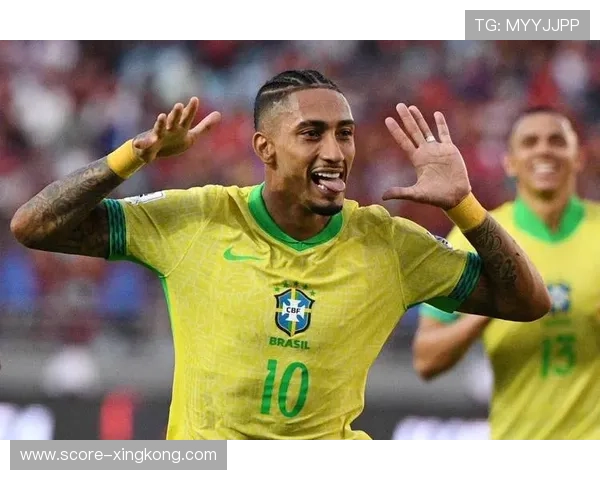 巴西足球历史十大传奇球星风采图鉴：足球王国的璀璨星光