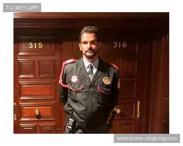 足球四大悬疑球星之谜揭开背后的隐秘故事与离奇经历