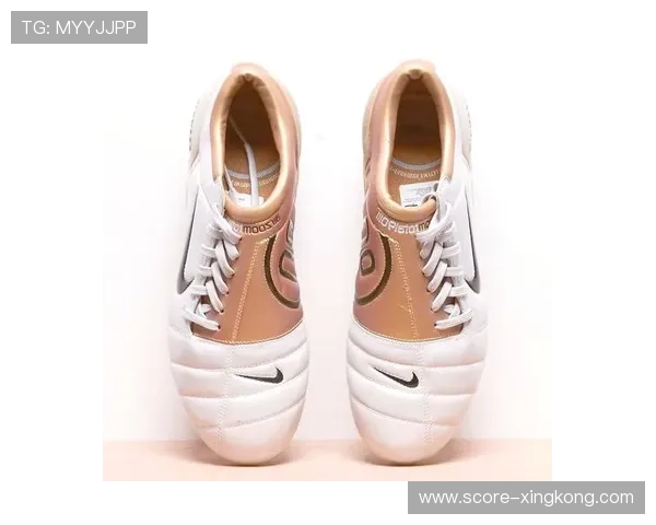 足球鞋定制球星大底设计创新助力性能提升与个性化需求满足 足球鞋定制球星大底设计创新助力性能提升与个性化需求满足