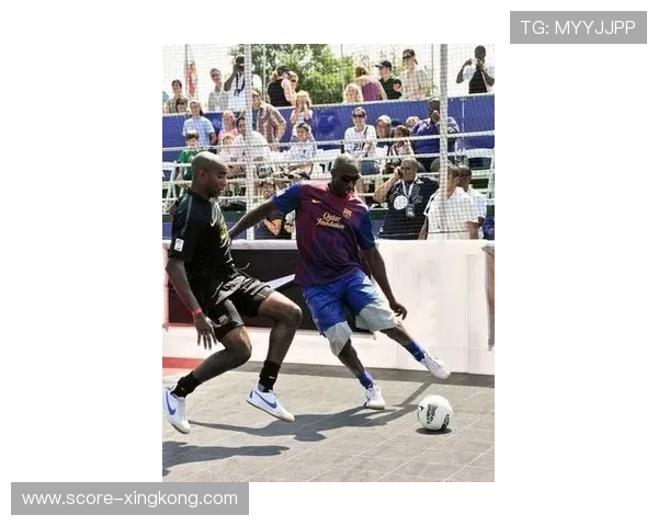 这位足球明星和NBA球星竟然长得如此相似 网友惊呼难辨真假 这位足球明星和NBA球星竟然长得如此相似 网友惊呼难辨真假