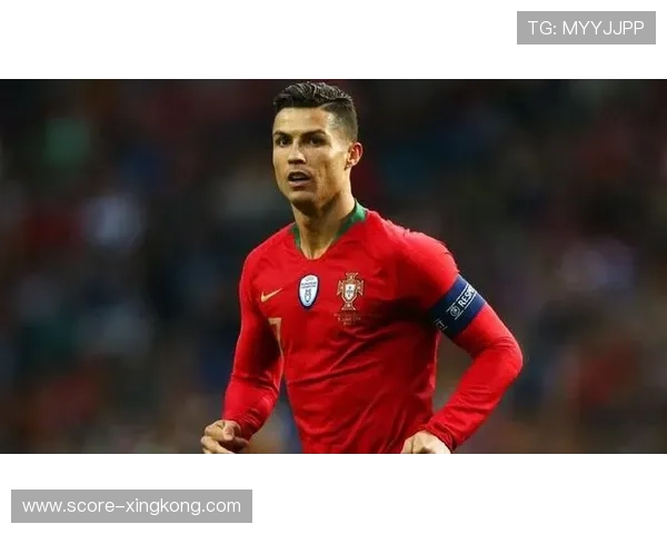 重生足球巨星逆袭之路从低谷崛起,再次登顶世界巅峰 重生足球巨星逆袭之路从低谷崛起,再次登顶世界巅峰